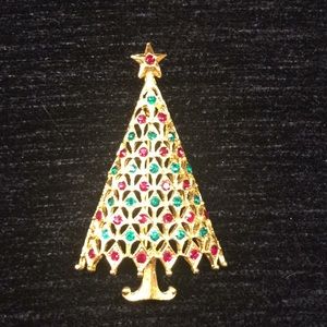 Holiday tree brooch